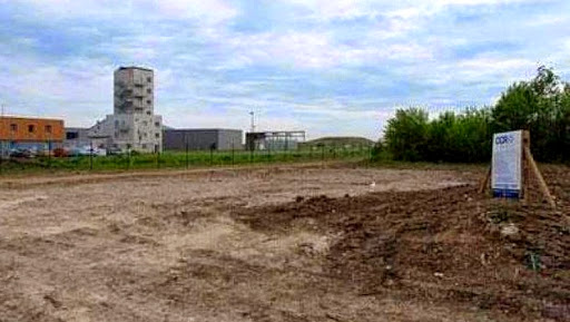 Sellal met l’accent sur la nécessité d’ouvrir la zone industrielle de la ville nouvelle de Hassi Messaoud aux investisseurs