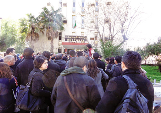 Sit-in des enseignants, étudiants et travailleurs