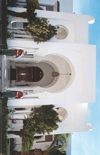 Un pouvoir politique en panne, la légitimité des institutions remise en cause, Révision de la Constitution : pourquoi faire ?