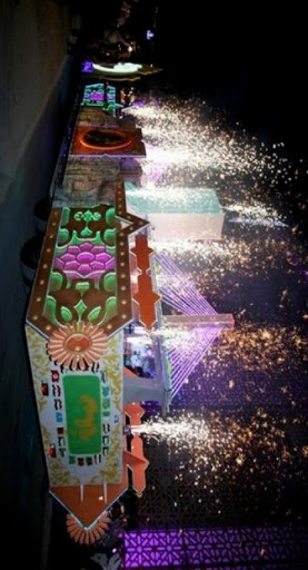 Une parade scintillant de mille feux célèbre la culture arabe à Constantine