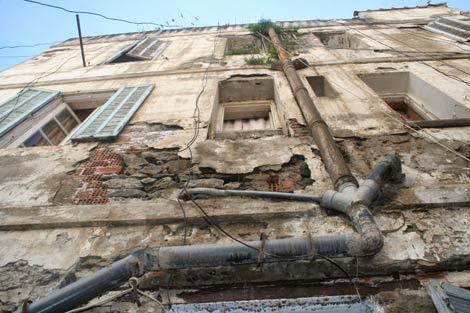 Vieux bâti a Annaba, Des habitations au bord de l&rsquo;effondrement