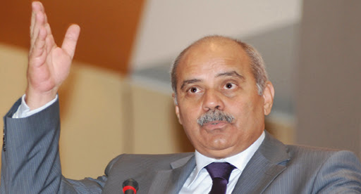 Abdelkader Ouali, ministre des travaux publics : l’homme qu’il faut à la place qu’il faut !