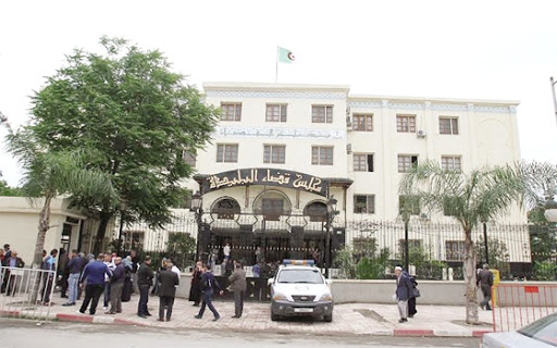 Affaire Khalifa : Medelci, Djoudi et Terbeche brillent par leurs absences