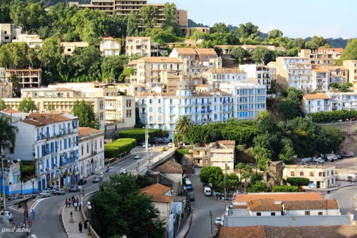 Bejaia : Un homme tue sa femme et ses deux filles