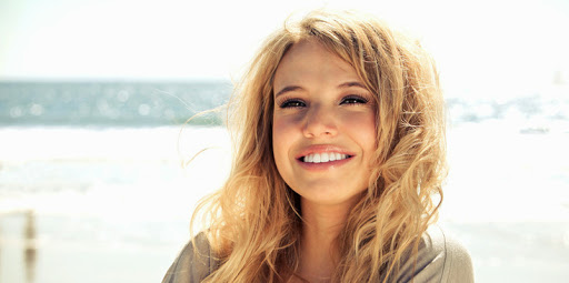 Cheveux sexy : les gestes et produits qui changent tout