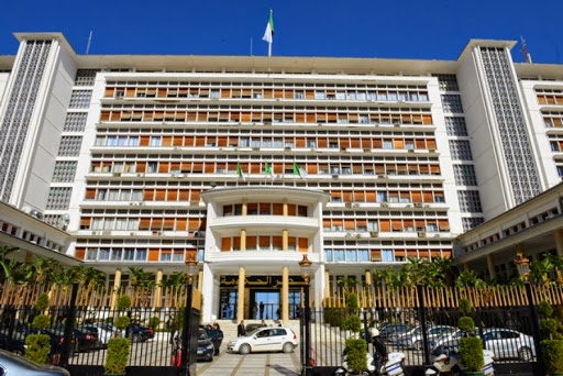 Des ministres ont appris par surprise leur fin de mission au gouvernement