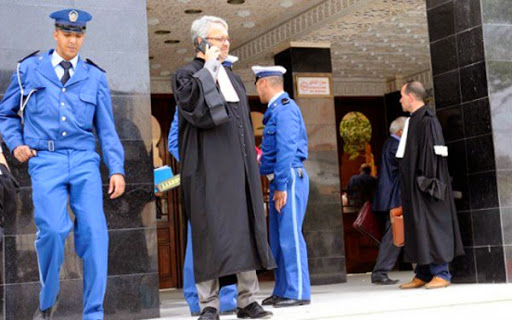 « Des sommes faramineuses transportées dans des sacs scellés ! »