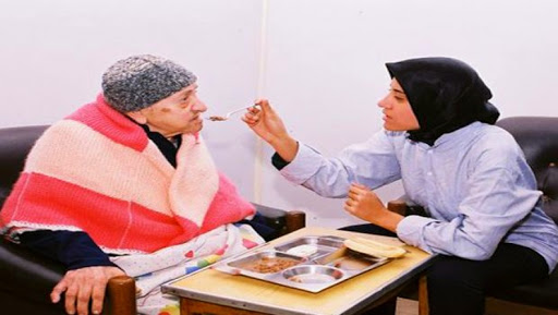 Les opérations d’aide à domicile au profit des personnes âgées seront intensifiées