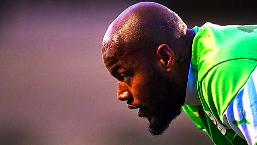 Mbolhi, finalement pas  convoqué face à Vancouver