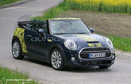MINI :	La MINI ote le haut