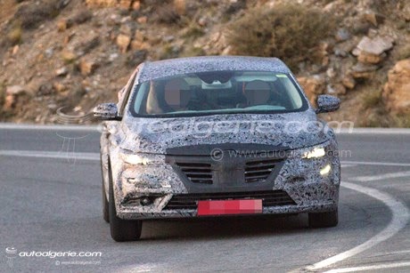 Renault : Nouvelle Megane et remplaçante de la Laguna, plus de détails