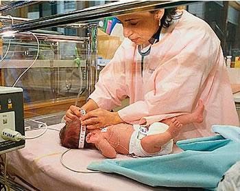 Riches échanges et intenses débats sur la santé de la mère et de l’enfant, Quand les sages-femmes du Maghreb se rencontrent