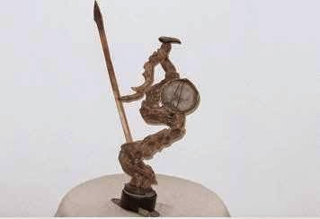 Une Artiste Peintre Oranaise Fait Partie De Son Effectif “La Plomberie” Veut Exposer En Algérie