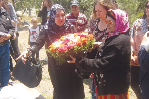 Alors qu’une délégation s’est recueillie hier sur sa tombe à Oulkhou,  Tizi Ouzou a rendu un vibrant hommage au regretté Tahar Djaout