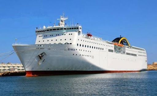 Après avoir été bloqué au port de Marseille, Le ferry grec «Elyros» reprend ses navettes début juillet