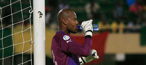 EN : Antalya annonce l’arrivée de Mbolhi