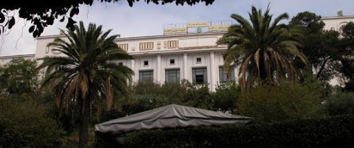 Faculté Centrale d’Alger: un collectif de professeurs exige la classification du site « monument historique »