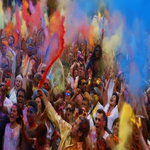 Le Holi Festival of Colors débarque à Béjaia