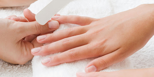 Manucures de mariée, nos conseils et idées