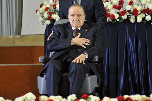 Message de condoléances du président Bouteflika chefs d’etat de Tunisie, de France et à l’emir du koweit , Le président Bouteflika exprime sa compassion