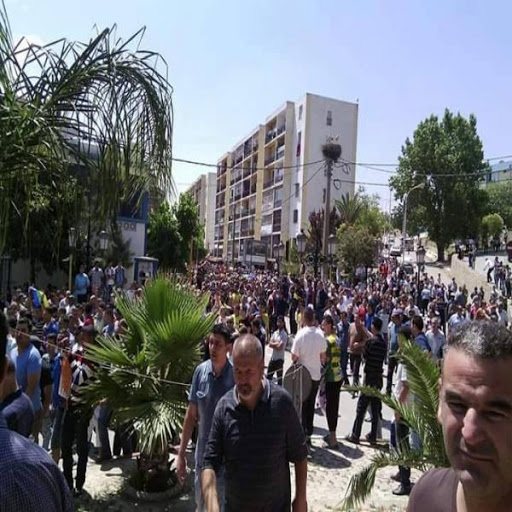 nouvelle marche pour le départ de Hannachi àTizi-Ouzou