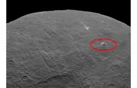 On a découvert une « pyramide » sur Cérès !