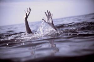 Oran : Un jeune secoure son père et se noie !