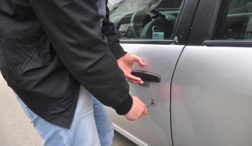 Relizane : La Police récupère une ‘’ Dacia ‘’ volée