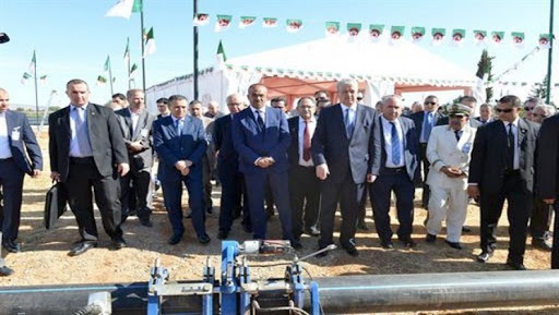 Sellal inspecte le projet d’alimentation de 11 communs de Mascara en eau de mer dessalée