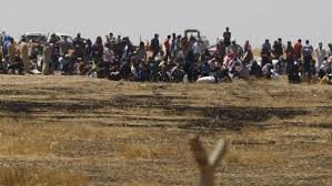 Syrie : Des milliers de réfugiés bloqués à la frontière turque