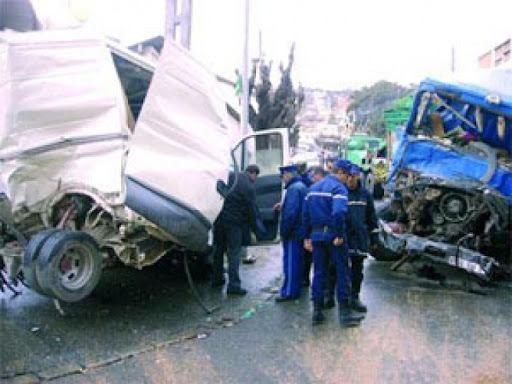 Algérie : 13 morts et 49 blessés dans des accidents de la route survenus lundi