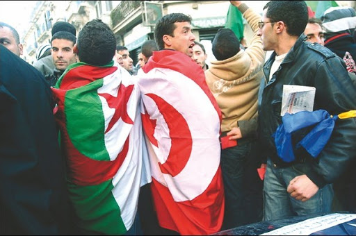 Après l’attentat meurtrier de Sousse, Ces Algériens qui promettent “d’envahir” les plages tunisiennes