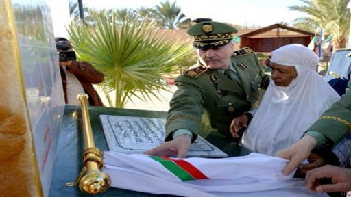 Bouteflika charge le Général-Major Cherif Abderrezak du rétablissement de l&rsquo;ordre public à Ghardaïa