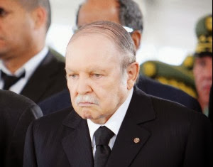 Le président Bouteflika appelle à la vigilance des citoyens et des institutions