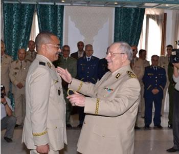 Lors de la cérémonie de la promotion des officiers supérieurs de l&rsquo;ANP, Gaïd Salah a appelé à davantage d&rsquo;efforts