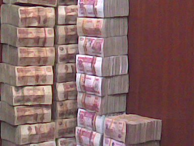 Mebtoul: « Insérer la sphère informelle, emprunt national, titres de propriétés et libération des énergies créatrices »