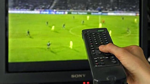 Télévision, Le programme des matchs amicaux de l’été