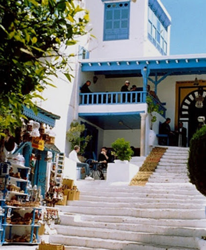 Tourisme en Tunisie,  Algériens et Allemands à la rescousse