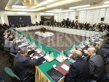 Tripartite,rigueur budgétaire et paix sociale ;Une dure épreuve pour l&rsquo;Ugta en septembre