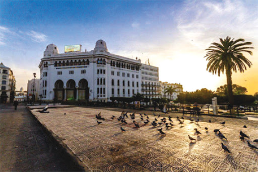 Alger dans le top 10