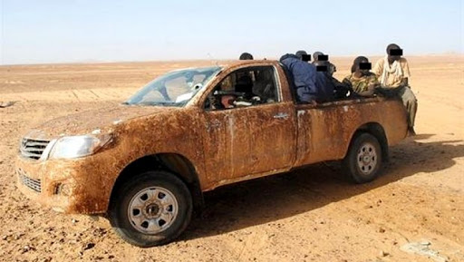 Arrestation de deux contrebandiers et saisie d&rsquo;une importante quantité de carburant à l&rsquo;Ouest et au Sud du pays (MDN)