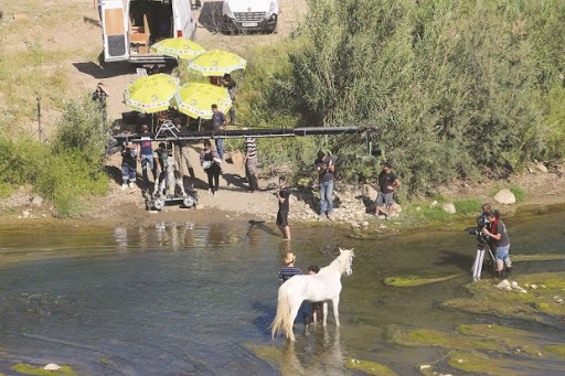Dans une lettre lui demandant une intervention urgente,  Le réalisateur du film “Larbi Ben M’hidi” interpelle Gaïd Salah