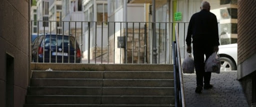 En Espagne, des indignés du troisième âge contre le fisc