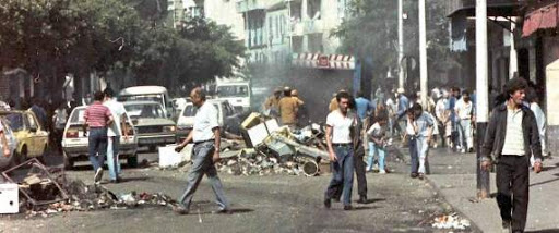 La plongée du prix du baril réveille le spectre de la crise du milieu des années 80 en Algérie