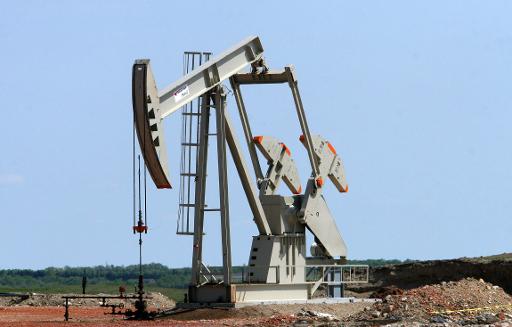 Le pétrole termine à New York sous les 40 dollars pour la première fois depuis 2009