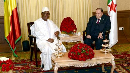 Le Président Bouteflika s&rsquo;entretient avec son homologue malien