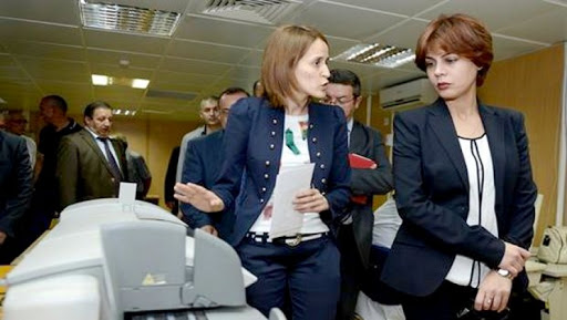 Les projets du secteur de la Poste et des TIC maintenus