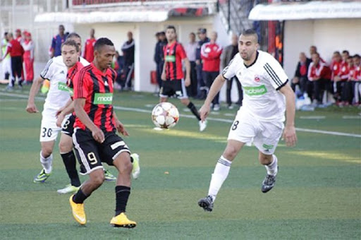 L&rsquo;ess met sa couronne en jeu