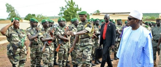 Mali: « prise d’otages » dans un hôtel, au moins 4 morts