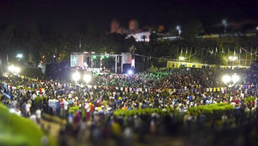 Manifestation « El Bahia en fête » : « Imzad », « Kayna Samet » et « Sinik » en osmose avec le public oranais